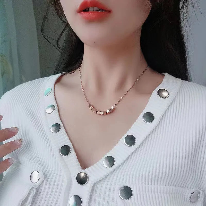 Collier de perles porte-bonheur en acier inoxydable pour femme 😍